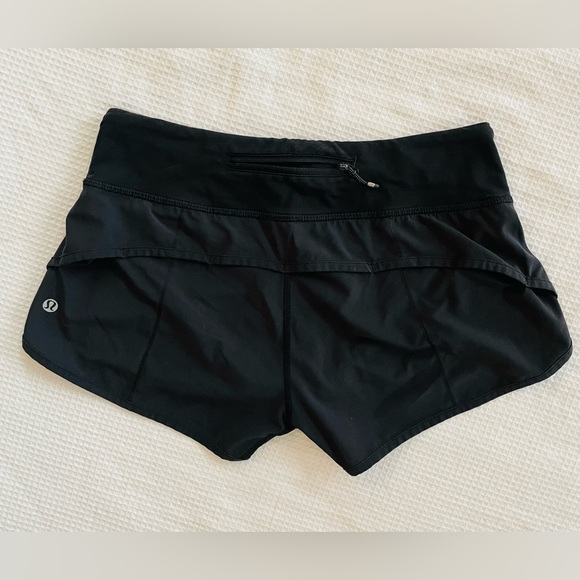 Lululemon Speed Up Low-Rise Lined Short 2.5" Size 4 Athletic Running Shorts - Picture 3 of 9